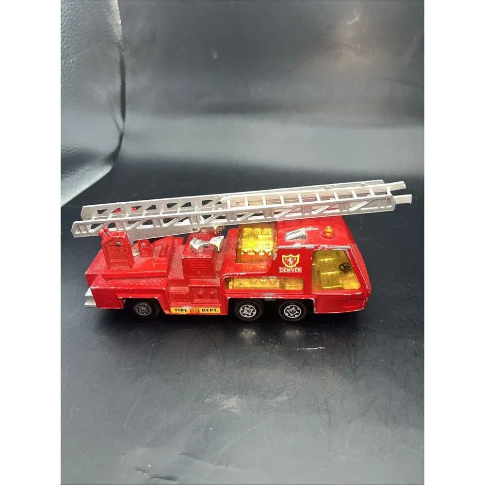 Matchbox SuperKings Fire Tender Truck K-9 1972 Lesney England